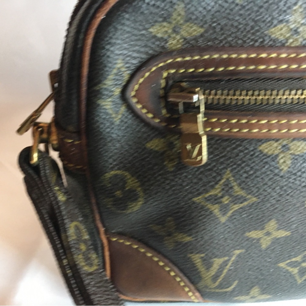 Authentic Louis Vuitton Monogram Marley Draggonne clutch handbag GM - Picture 2 of 16